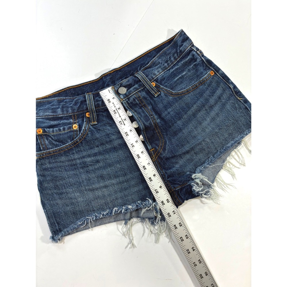 Levis 501 Original Cutoff Denim Shorts‎ Womens 27 Medium Wash Blue Raw Button - Picture 7 of 7